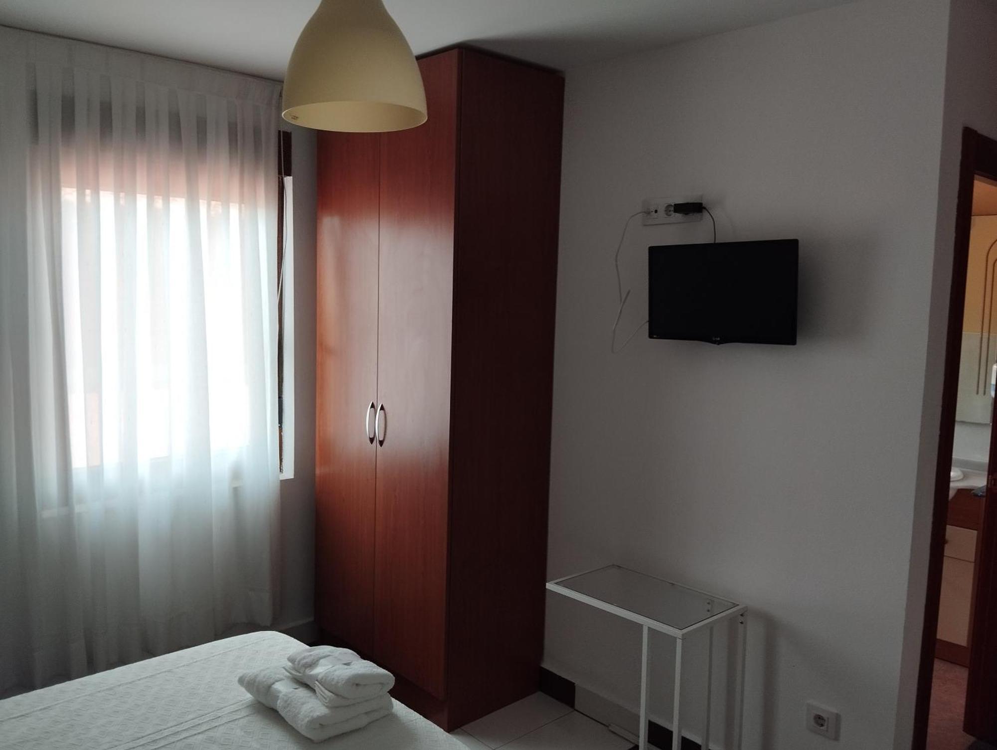 Hostal Bordillas Pomaluengo Extérieur photo
